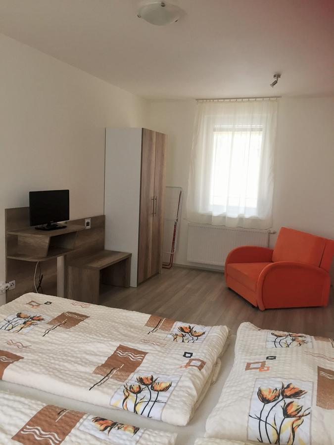 Promenad Apartmany Вельки-Медер Экстерьер фото